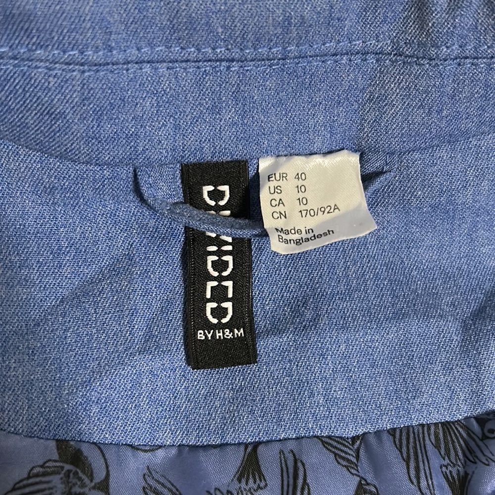 H&M light blue cropped blazer size 10 - Picture 6 of 6
